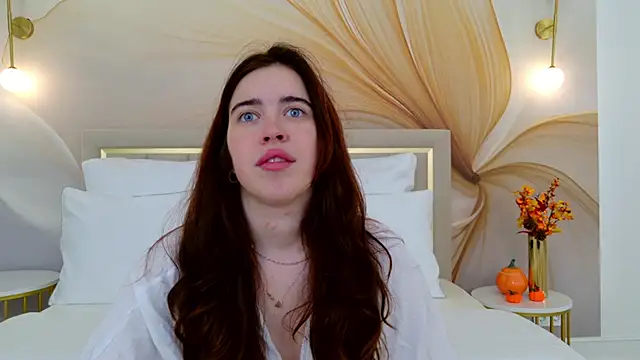 KimberlyBond online show from 09-24-25, 03:04