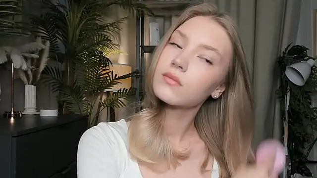 ChinBonnell online show from 10-29-25, 05:42