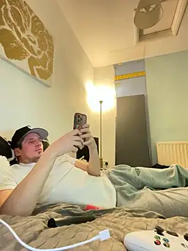 shyandchilling online show from 02-23-26, 08:17