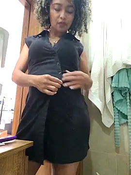 BiiancaEstradaa online show from 02-13-26, 02:57