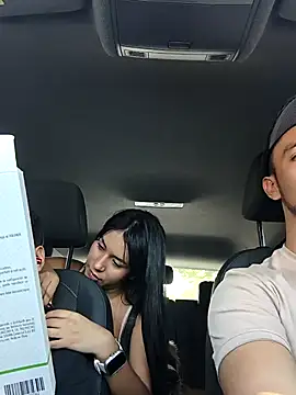 Snapshot of prayingtothesky chatting on 09-13-25, 07:13 prayingtothesky online show from 09-13-25, 07:13