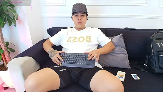 Naim Bennetsex online show from 10-02-25, 06:37