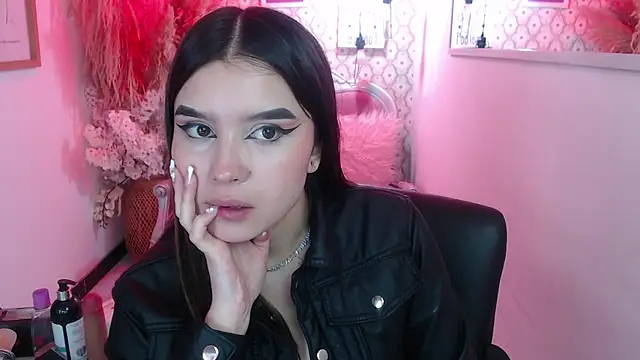 Natalie loffreda online show from 11-08-25, 08:07