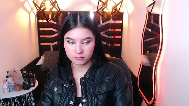 Natalie loffreda online show from 04-03-26, 08:18