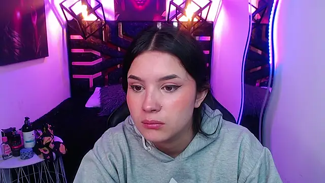Natalie loffreda online show from 05-15-26, 07:54