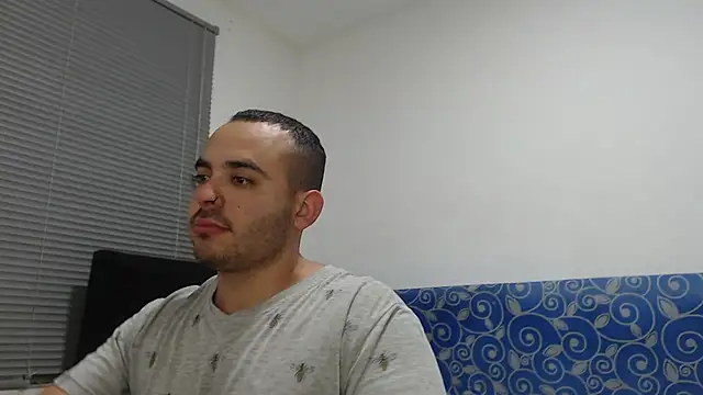 Ana ThiagoxX online show from 02-03-26, 06:40