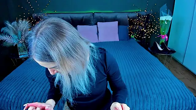 Anna Snows online show from 03-07-26, 06:49