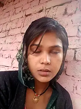 Snapshot of Sapna_kohli chatting on 10-31-25, 04:24 Sapna kohli online show from 10-31-25, 04:24