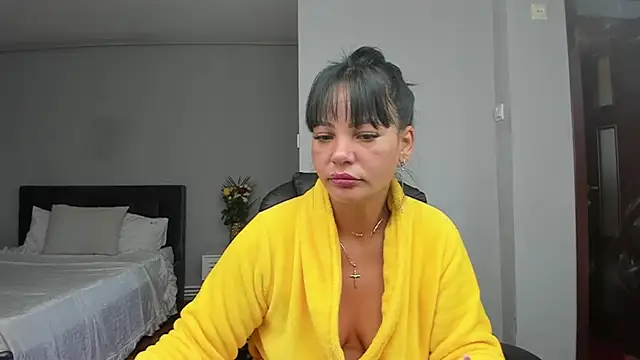 Ella sweety00 online show from 10-05-25, 05:28