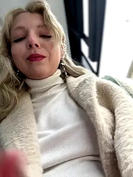 EveLittleSinner online show from 10-12-25, 08:46