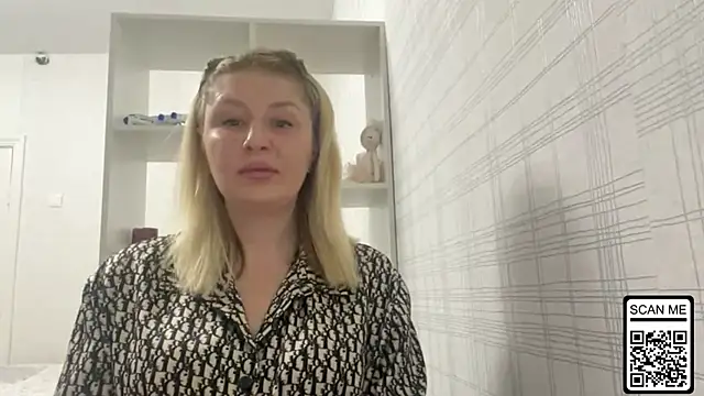 Blondie xoxoxo online show from 02-28-26, 06:20