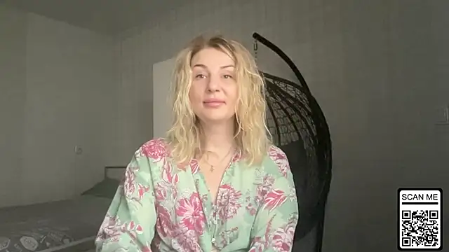 Blondie xoxoxo online show from 04-01-26, 08:59