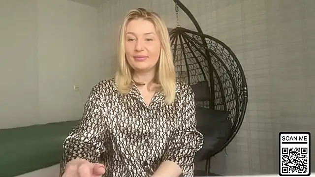 Blondie xoxoxo online show from 04-12-26, 01:05