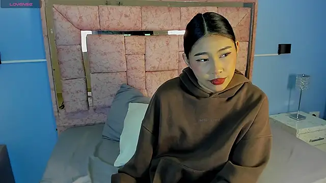 LICKY LOV online show from 10-24-25, 03:14