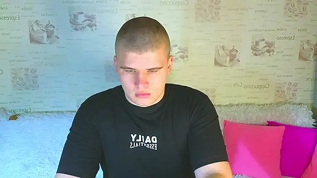 Snapshot of kittenmurr chatting on 09-18-25, 09:28 kittenmurr online show from 09-18-25, 09:28