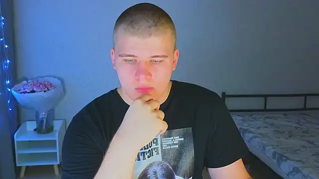 kittenmurr online show from 11-07-25, 06:52