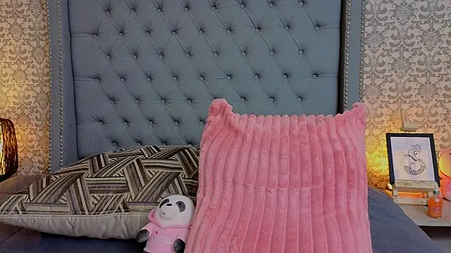 Abby roussee online show from 02-03-26, 12:09