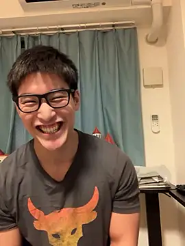 masucle216 online show from 04-15-26, 01:29