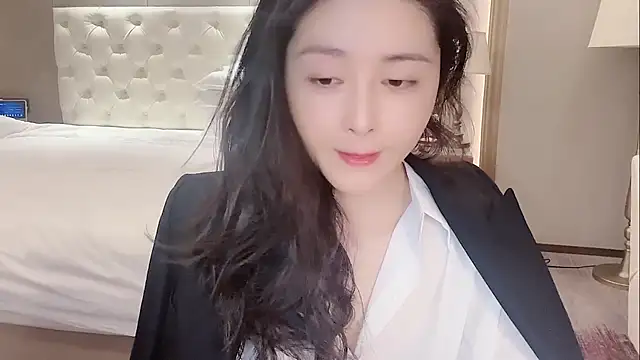 Snapshot of Ianxuan chatting on 03-21-26, 05:12 Ianxuan online show from 03-21-26, 05:12