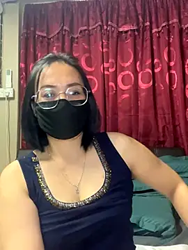 melyiaaa online show from 12-03-25, 02:37