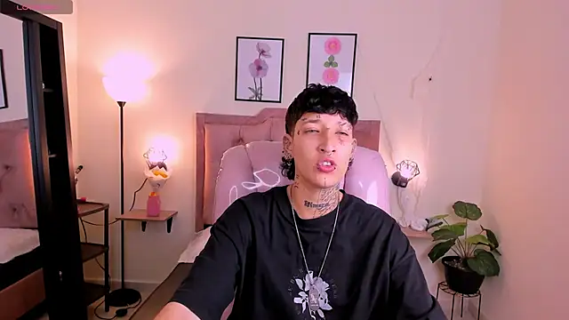 Luci Rose online show from 10-05-25, 03:05