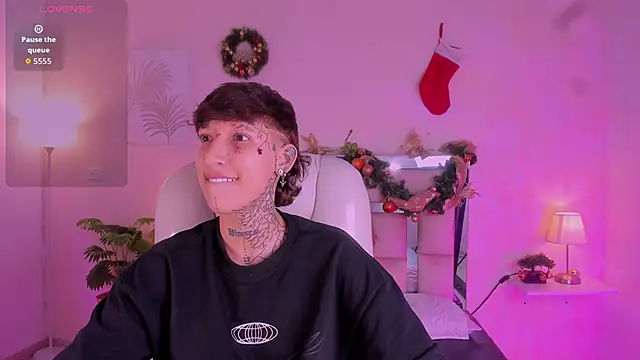 Luci Rose online show from 11-30-25, 02:48