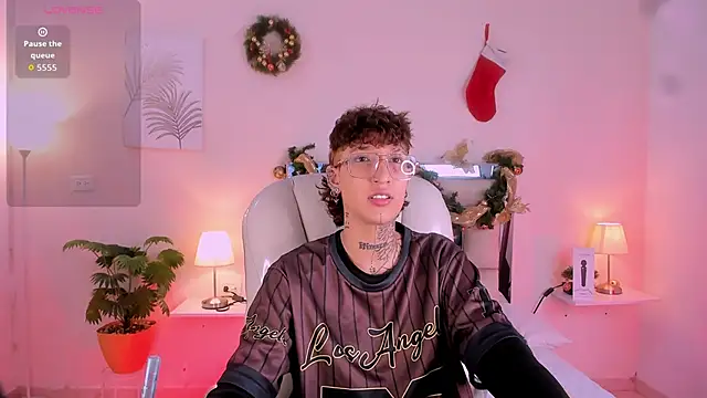 Luci Rose online show from 12-03-25, 04:09