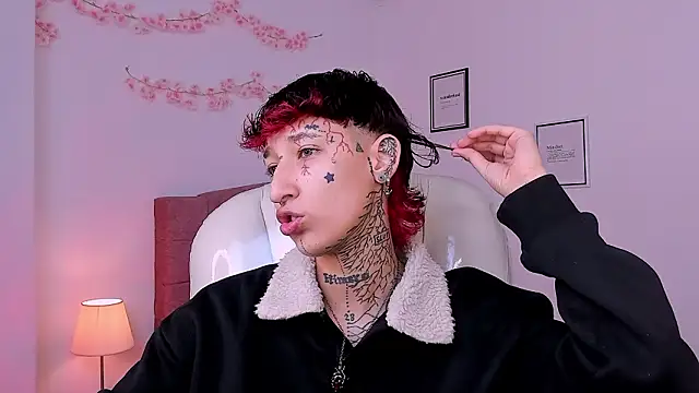 Luci Rose online show from 03-10-26, 04:12