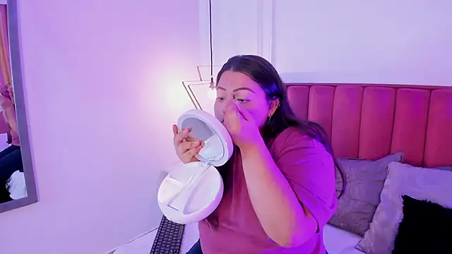 Tessa Sinclaire online show from 09-16-25, 08:10