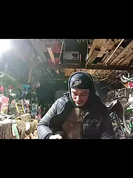 twistafatpipe online show from 12-15-25, 09:13