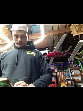 twistafatpipe online show from 01-10-26, 08:05