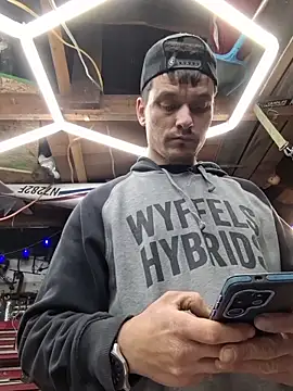 twistafatpipe online show from 04-01-26, 11:11