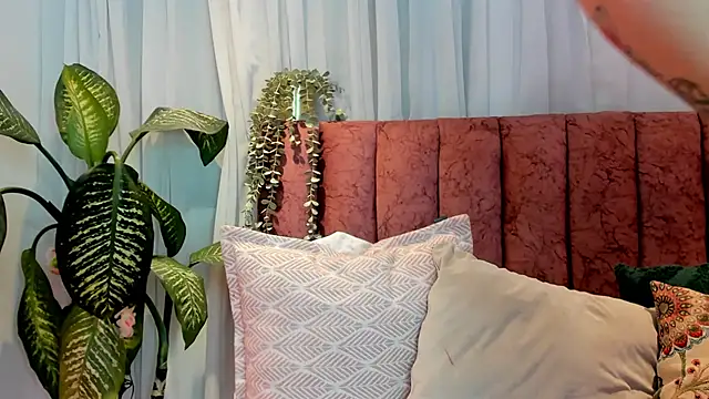 Ashley Monroe online show from 11-07-25, 11:43