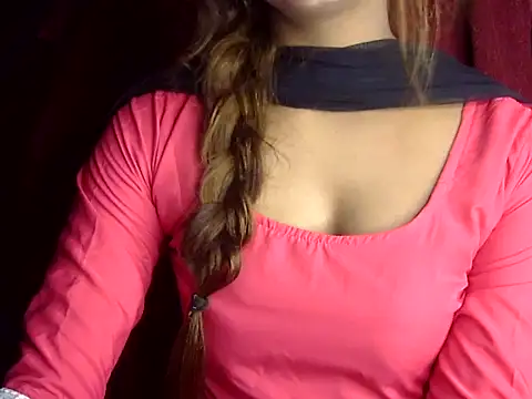 heartless Queen online show from 09-19-25, 05:20