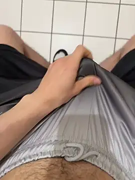 Dicksxd online show from 04-28-26, 03:44