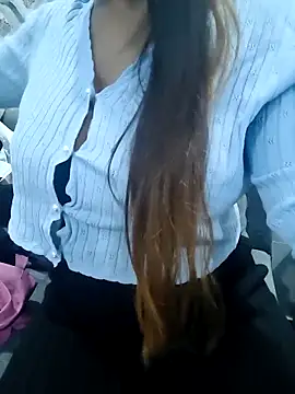 Snapshot of siya00 chatting on 11-26-25, 07:37 siya00 online show from 11-26-25, 07:37