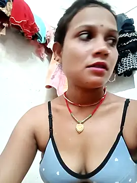 Snapshot of Chandni_Love143 chatting on 09-20-25, 03:51 Chandni Love143 online show from 09-20-25, 03:51