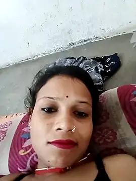 Snapshot of Chandni_Love143 chatting on 09-26-25, 05:00 Chandni Love143 online show from 09-26-25, 05:00