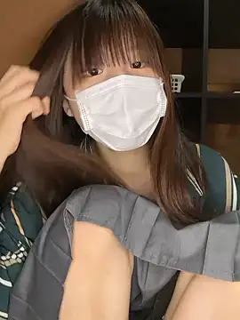natsumiii online show from 10-23-25, 12:59