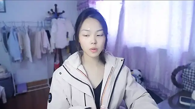 yao-yao  online show from 11-27-25, 06:26