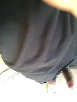 Snapshot of kavi1q1 chatting on 10-09-25, 01:14 kavi1q1 online show from 10-09-25, 01:14