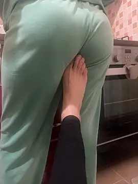 Serap-Kerem online show from 02-19-26, 05:09