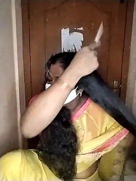 Snapshot of Megha_21 chatting on 10-06-25, 10:07 Megha 21 online show from 10-06-25, 10:07