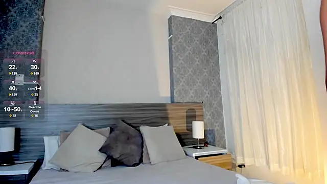 MiilaBlake online show from 10-08-25, 08:06