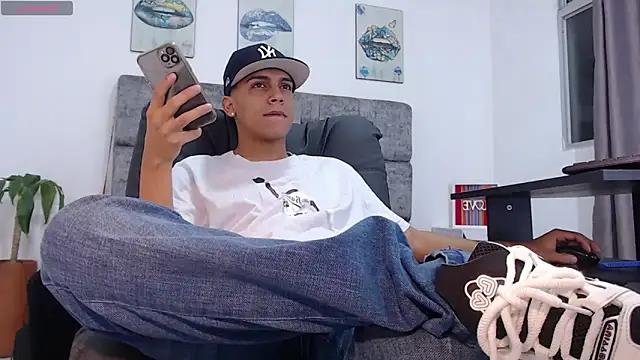 david santos16 online show from 12-17-25, 02:28