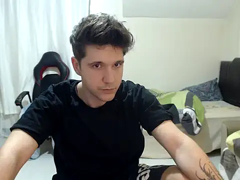 2handsomemann online show from 10-04-25, 08:51