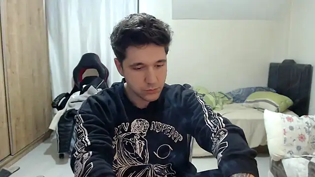 2handsomemann online show from 10-10-25, 06:51