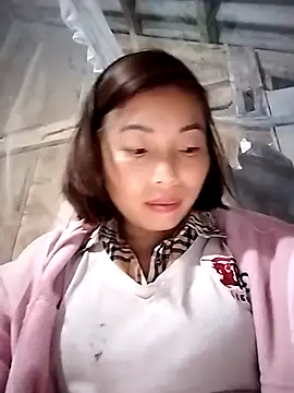 Annaacutee online show from 12-14-25, 12:54