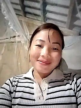 Annaacutee online show from 12-19-25, 12:12