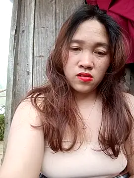 Snapshot of miumiu_00 chatting on 02-15-26, 07:51 miumiu 00 online show from 02-15-26, 07:51